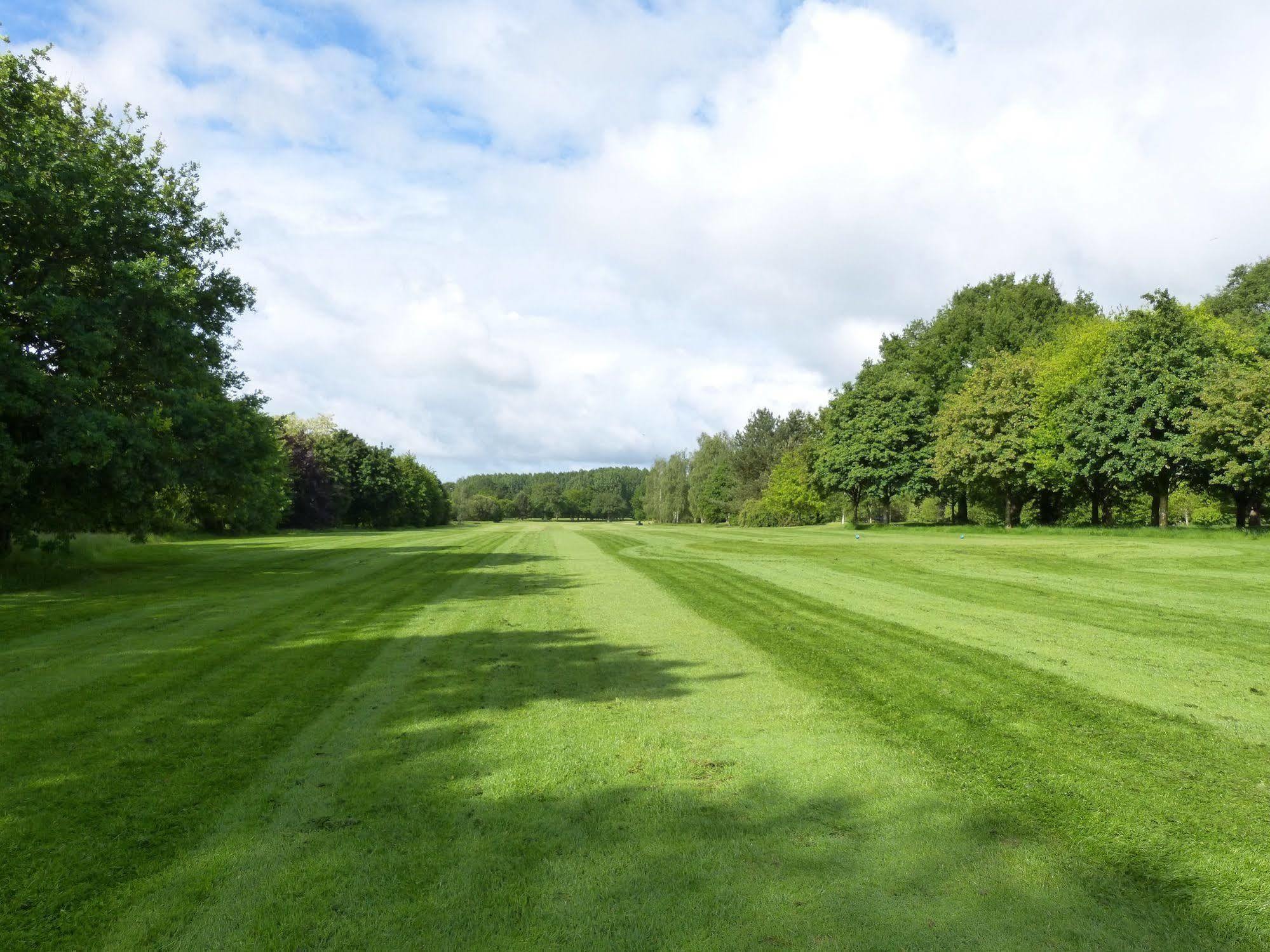 Hotel Anjou Golf And Country Club Champigné Esterno foto