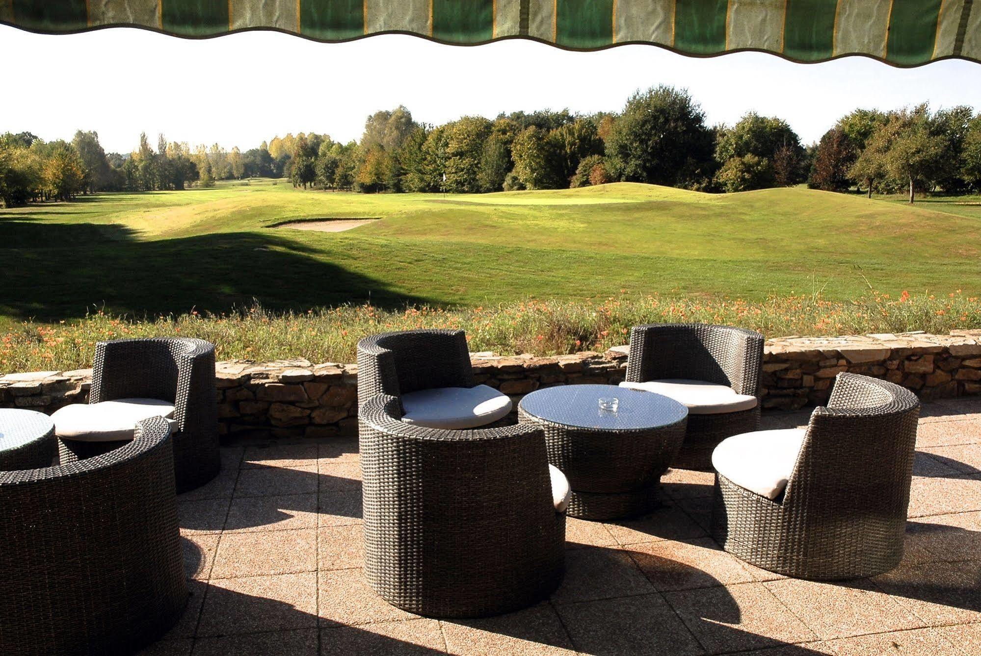 Hotel Anjou Golf And Country Club Champigné Esterno foto
