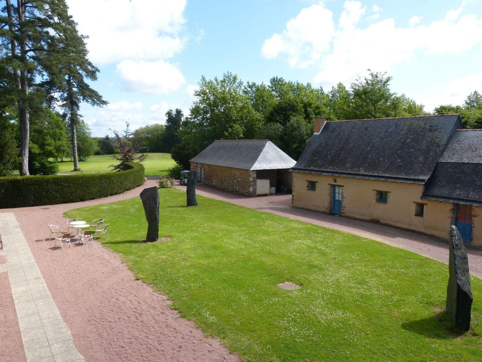 Hotel Anjou Golf And Country Club Champigné Esterno foto
